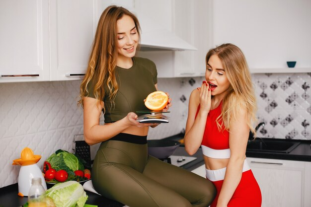 Really Radiant Fitness: Staying Hydrated While You Work Out